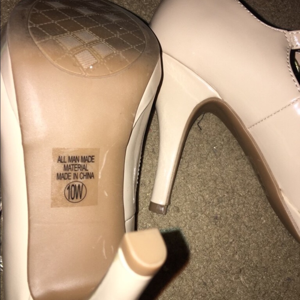 Nude heels
